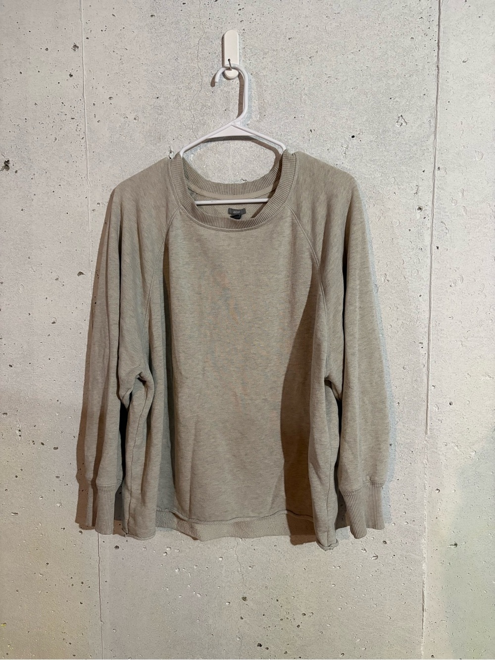 Aerie Oversized Crewneck Sweater | Size: Medium